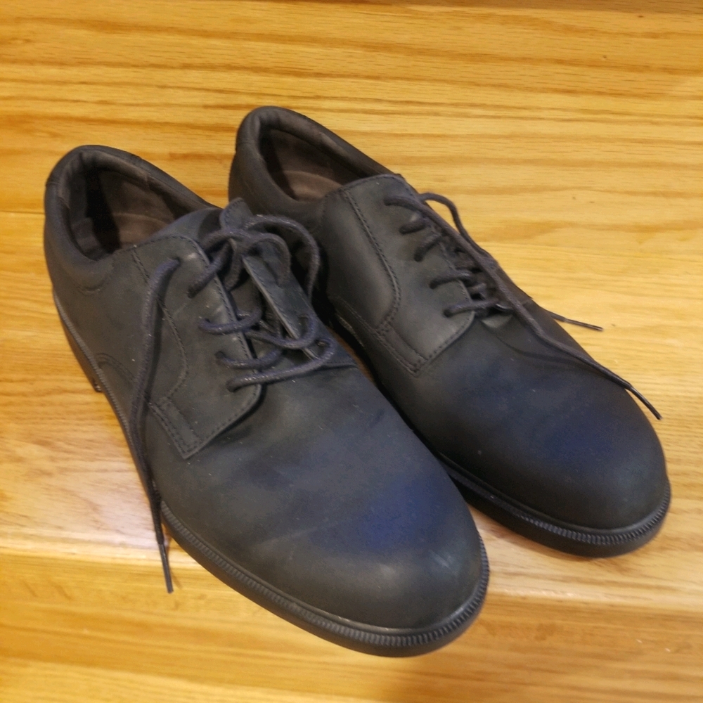 MENS' ROCKPORT SHOES
